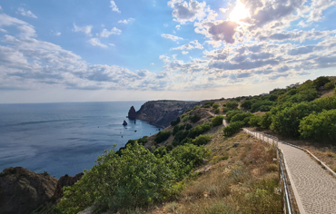 Майские праздники у моря в Крыму 